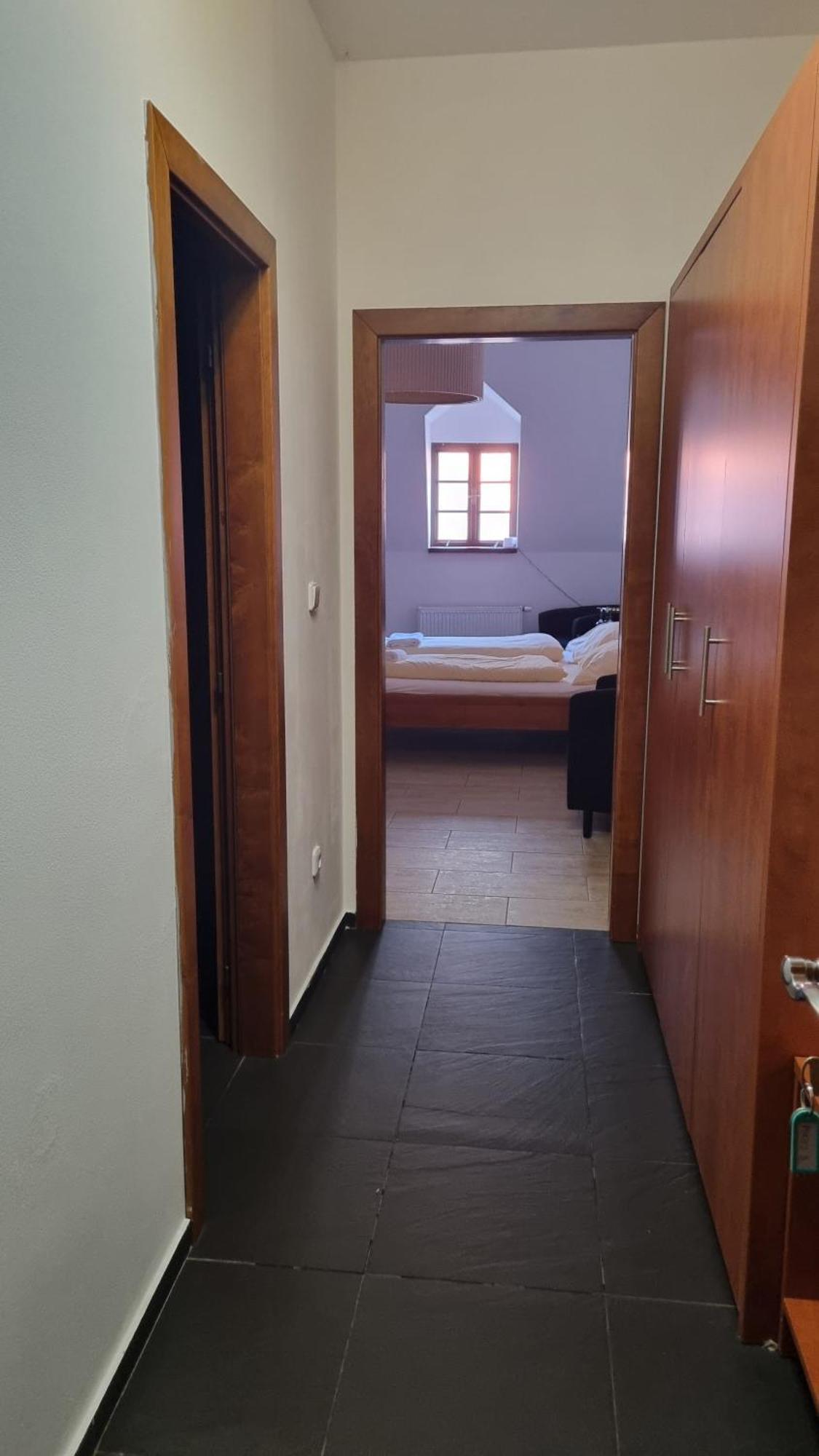 Nevinne Apartmany Kolín Εξωτερικό φωτογραφία
